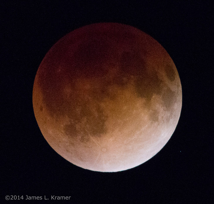 total lunar eclipse with earthshine