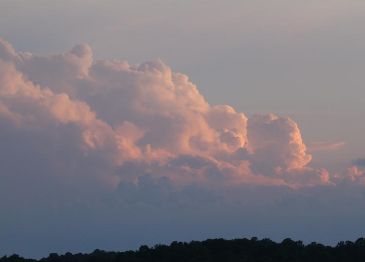 developing cumulonimbus clouds and Belt of Venus