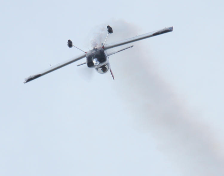 Inverted Vans RV-4, possibly, during aerobatics demonstration at Skyfest NC