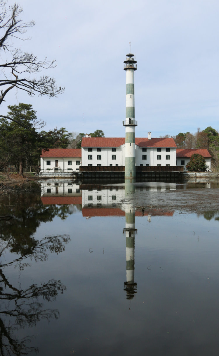 Lodge and tower near shore of Lake Mattamuskeet (not in foreground,) North Carolina