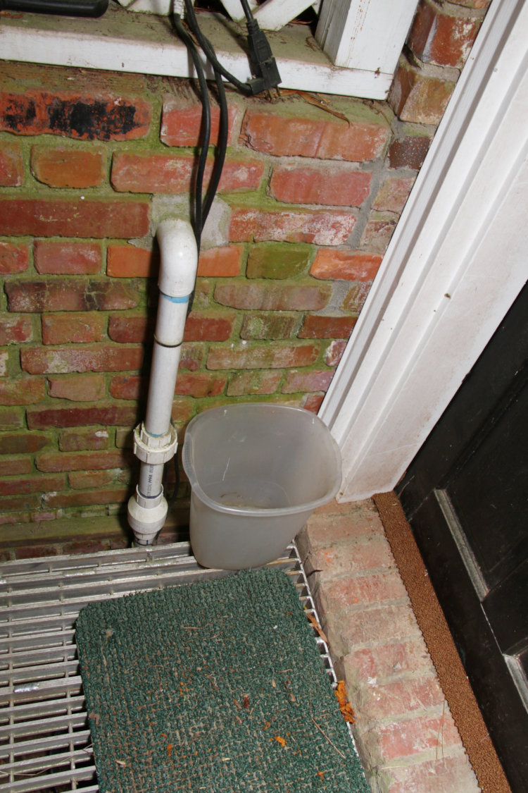 Magic Bucket of Variety outdoor wastebasket in normal position